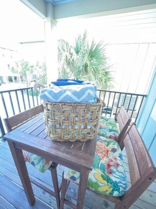 True Blue-Coastal Cottage-3 Min Walk To Beach! Pool! ガルフ・ショアーズ エクステリア 写真