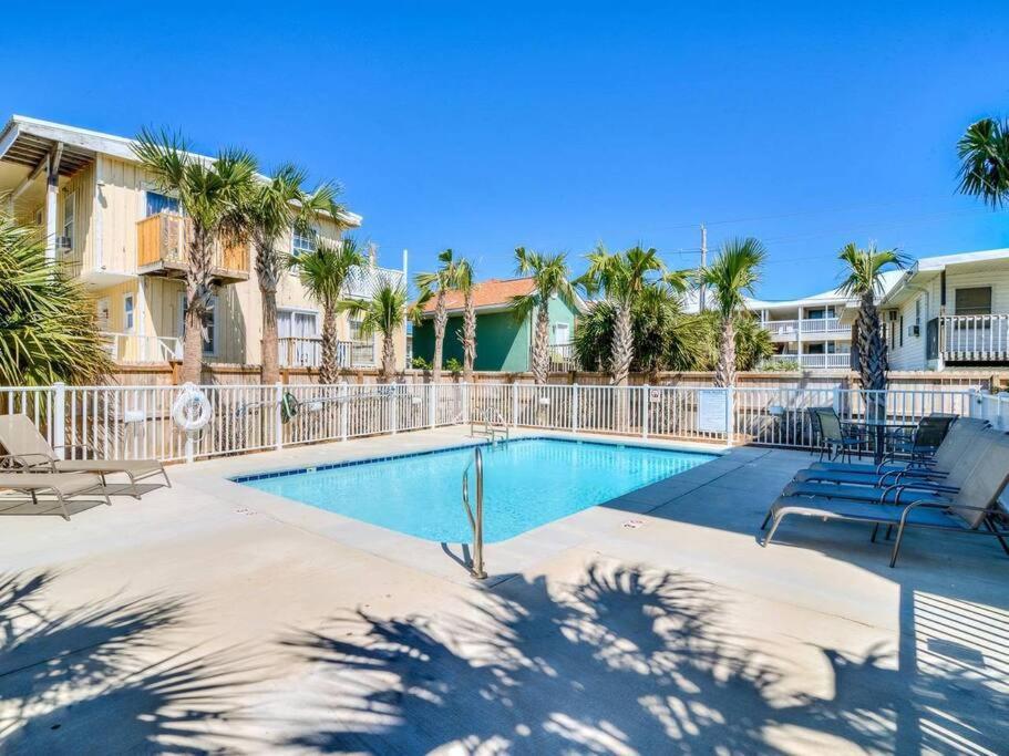 True Blue-Coastal Cottage-3 Min Walk To Beach! Pool! ガルフ・ショアーズ エクステリア 写真